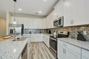 House | 6 bedrooms