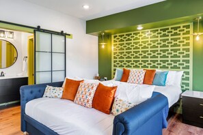 小屋, 1 張特大雙人床, 熱水浴缸, 山景 | 1 間睡房、免費 Wi-Fi、床單