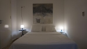 4 chambres, fer et planche à repasser, Wi-Fi gratuit, draps fournis
