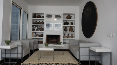 บ้านพัก 4 ห้องนอนที่สวยงามในอัสซิลาฮ์