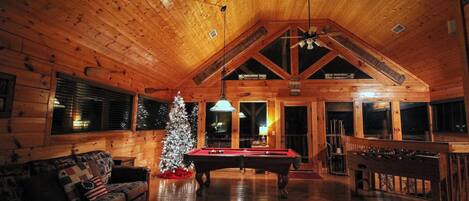 Cabin, Multiple Beds, Hot Tub, Mountain View | Interior