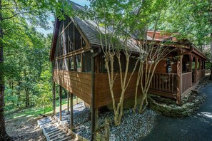 Exterior - Smoky Mountain Lodge (Sevierville)
