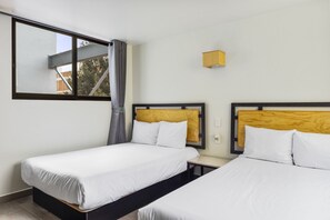 Suite familiar | 1 habitación, ropa de cama hipoalergénica y camas con efecto memoria 