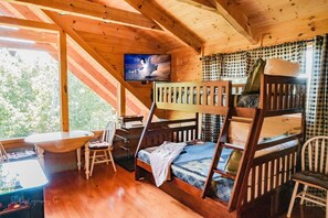 Cabin, Multiple Beds, Fireplace, Mountain View | 2 bedrooms, free WiFi, bed sheets