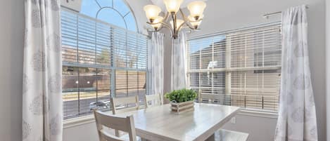 Condo, Multiple Beds, Kitchen, Golf View (Family Retreat on the Fairways) | 3 bedrooms, individually decorated, individually furnished, free WiFi