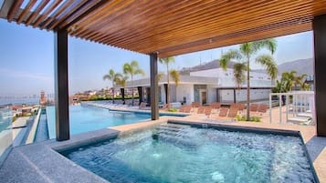 Alberca al aire libre