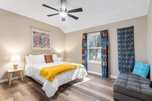 4 soverom, skrivebord, wi-fi og sengetøy