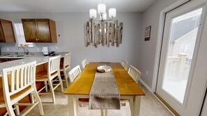 House, Multiple Beds, Patio, City View | Dining