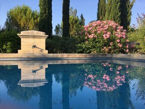 Piscine extérieure, piscine chauffée
