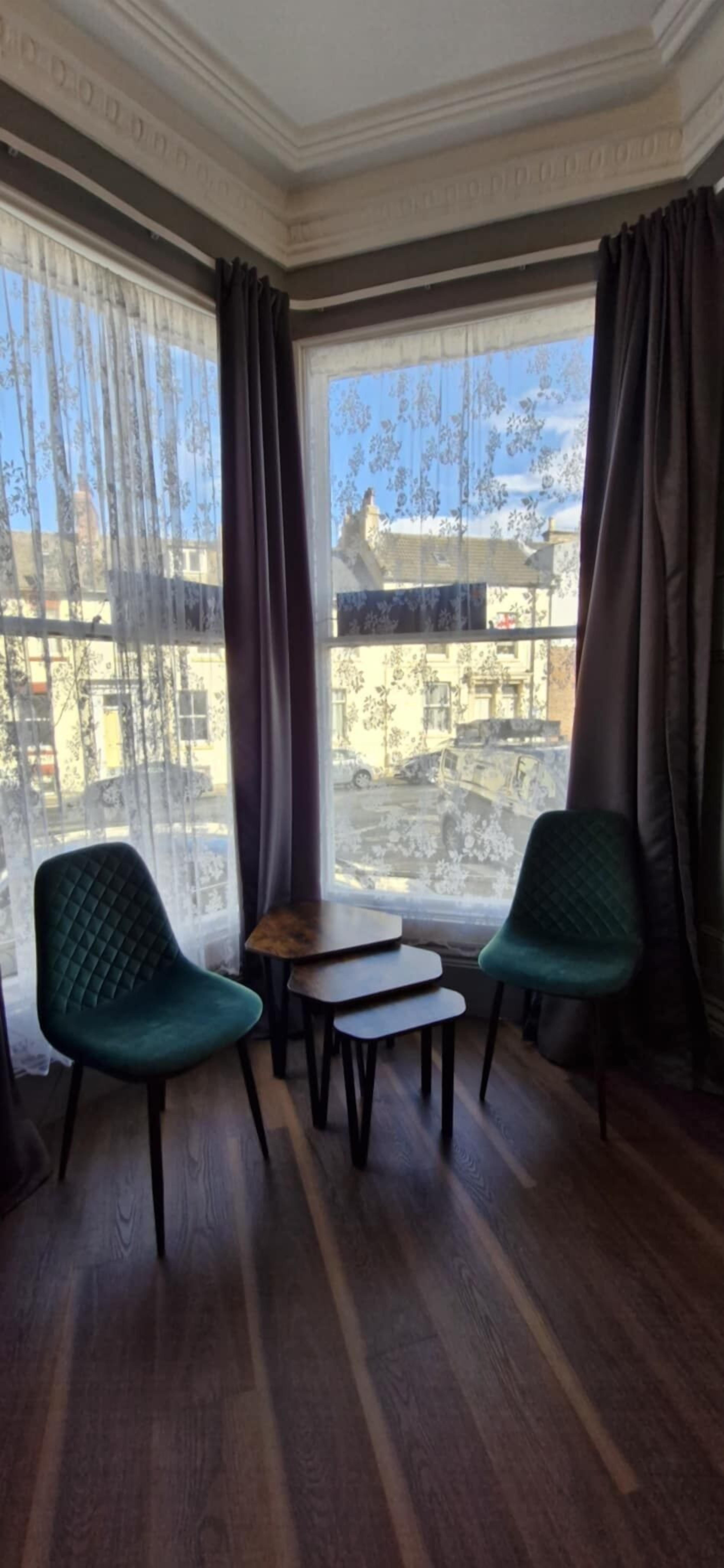 Double Room (Room 17 Parrot Room)