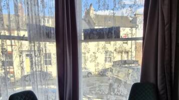 Double Room (Room 17 Parrot Room)