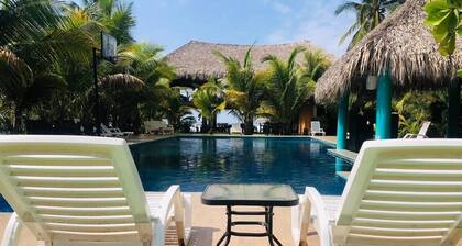 Sambo Mambo Beach Hotel
