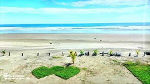 Private beach, black sand, beach bar