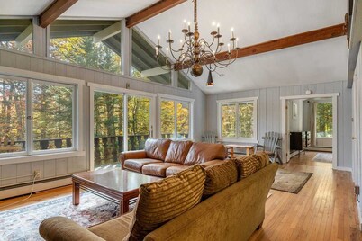 Spacious Stratton Mountain Home  - Perfect for families!