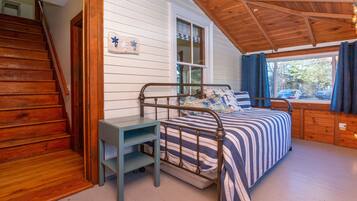 3 chambres, bureau, fer et planche à repasser, Wi-Fi gratuit