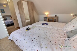 2 Schlafzimmer, Bügeleisen/Bügelbrett, kostenloses WLAN, Bettwäsche