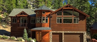 Heavenly Mountain Chalet - Skiing, Pets, Hot tub