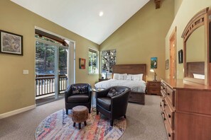 4 habitaciones, decoración personalizada y muebles diferentes 