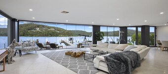 Free Night Stay this Winter * Pool/spa/sauna