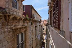 Balcony - Lima central Old city two bedroom apartment (Dubrovnik)