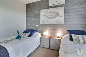 3 soverom, skrivebord, strykejern/-brett og wi-fi (inkludert)