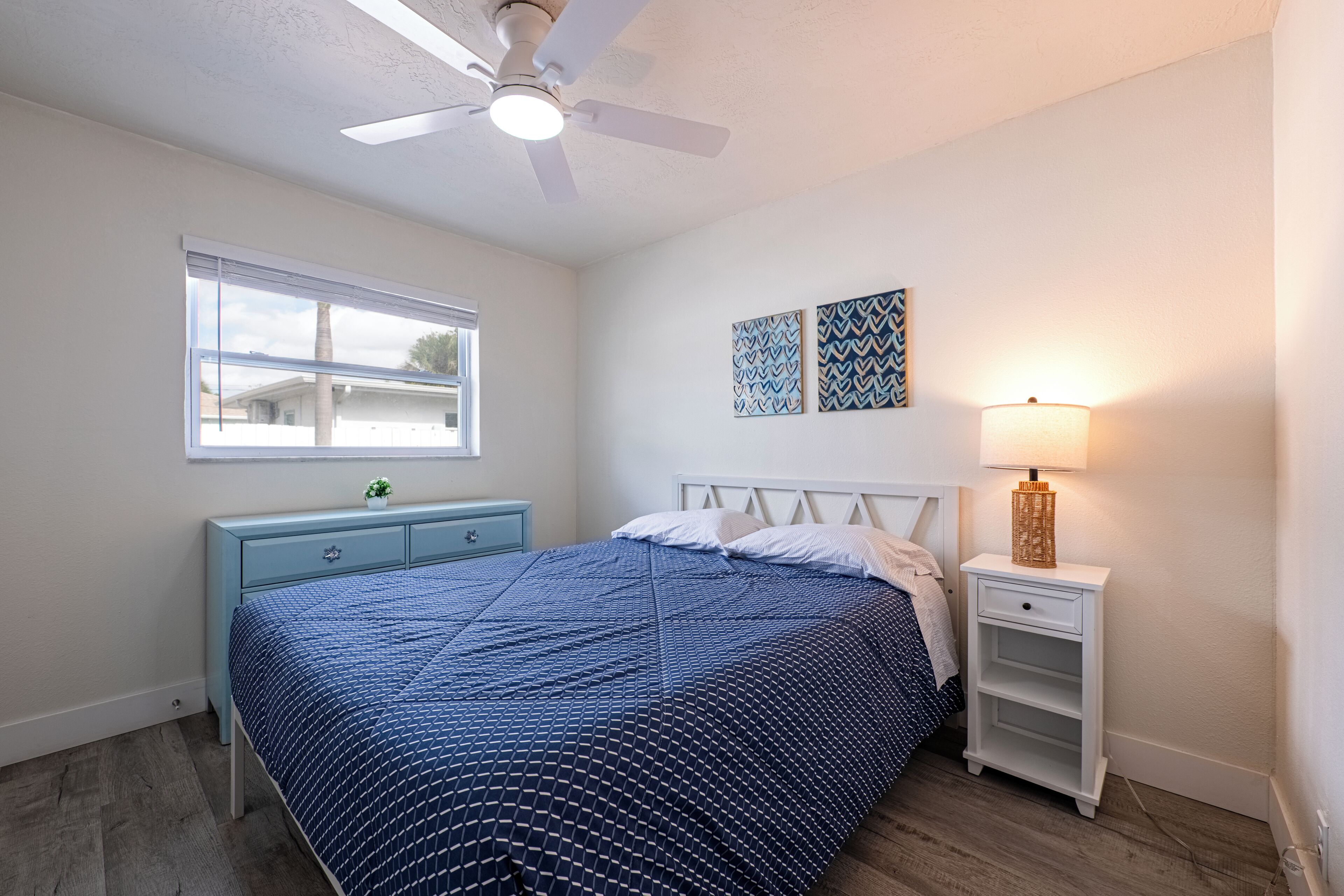 2 bedrooms, iron/ironing board, travel crib, free WiFi