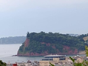 Beach - Gorgeous Private Apartment, Mesmerising sea Views (Teignmouth)