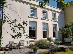 Apartment | Exterior - Gorgeous Private Apartment, Mesmerising sea Views (Teignmouth)