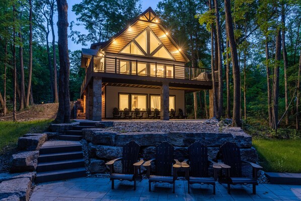 Exterior - The Ravine In Calabogie - Luxury Chalet  (Calabogie)