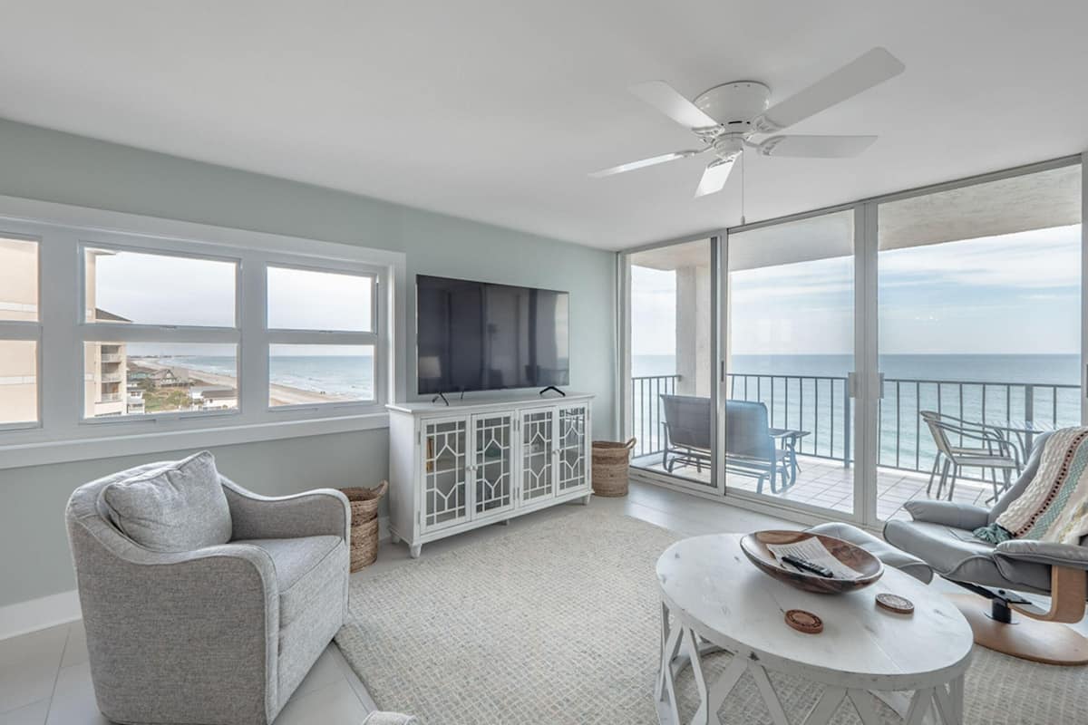 House, 3 Bedrooms | Living room