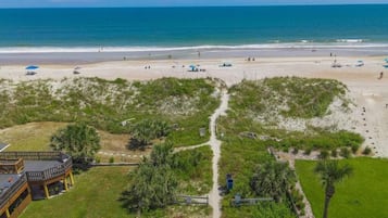 Playa en los alrededores