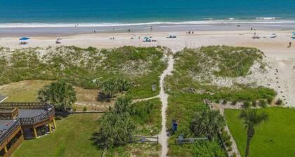 Blue Ocean ~ Excellent Location ~ One house off the Beach!