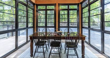 The Juniper is a Luxury Chalet in the Heart of Calabogie