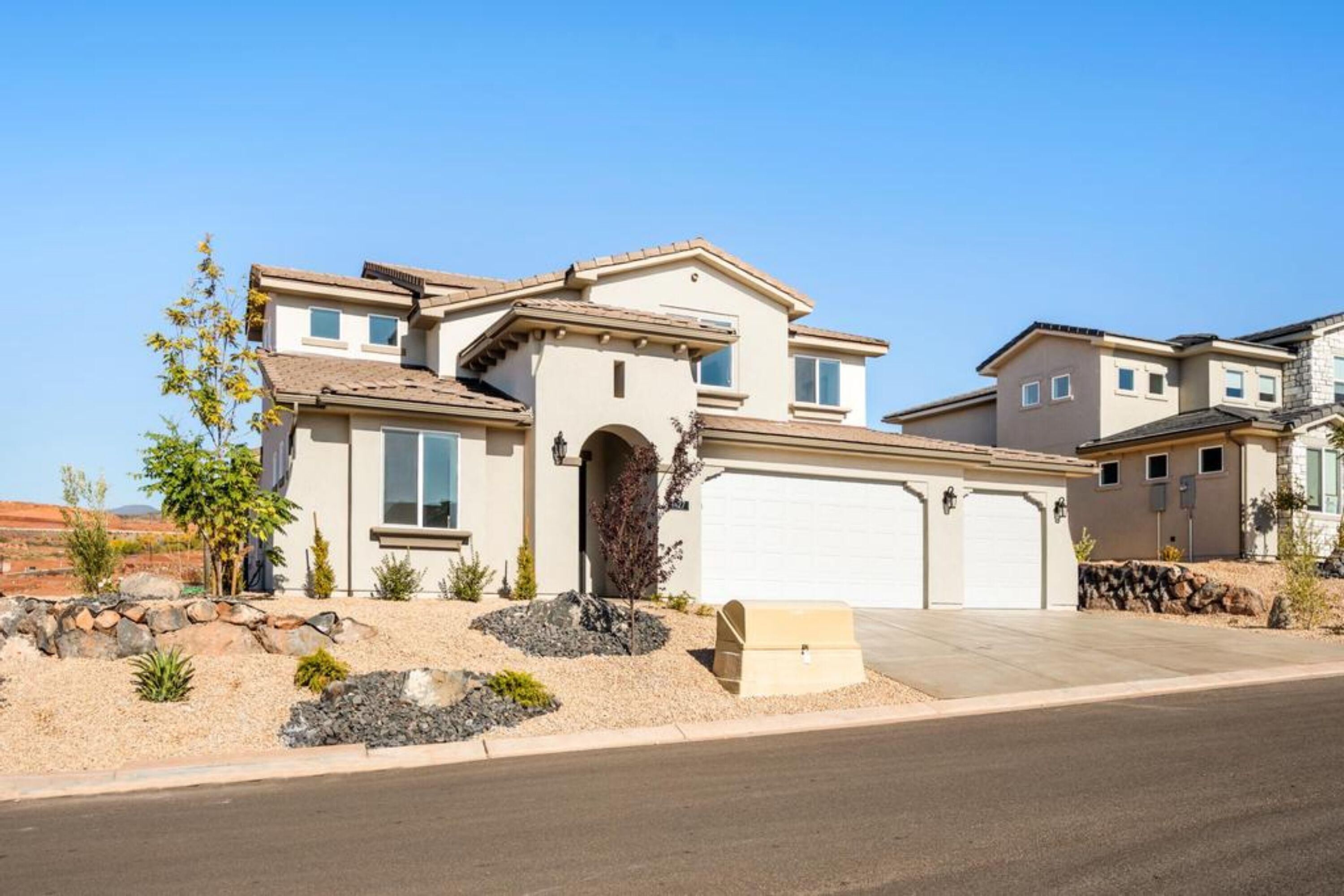 House, 5 Bedrooms | Exterior