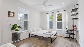 3 bedrooms, free WiFi, bed sheets