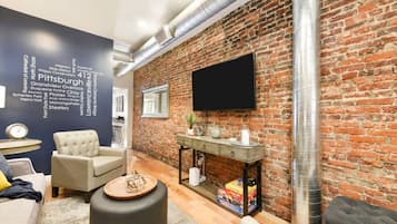 Smart-TV, Netflix, strømmetjenester og stereoanlegg