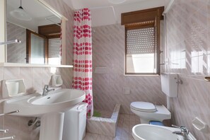 Bathroom - 2809 Case al Tacco - Appartamento Sole by Barbarhouse (Castrignano del Capo)