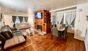 TV, fireplace