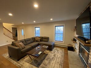 Smart TV, fireplace, computer monitors