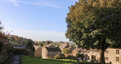 1A Lower Croft Street