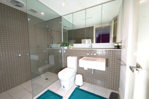 Departamento de diseñador | Baño | Regadera 
