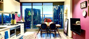 2-BRM Apartment Yarra River View Skyline