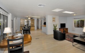 Interior - Windsong Hideaway by Casago (Sedona)