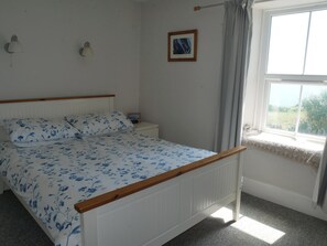 Cottage | 3 bedrooms, individually decorated, individually furnished, free WiFi - Fisherman's Cottage (Portland)