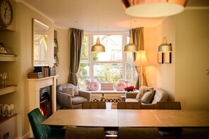 House | Interior - Luxurious Tranquil Four Bedroom Retreat in Buxton (Buxton)