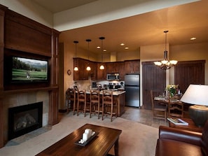 TV, fireplace