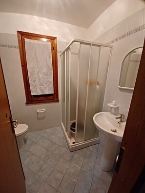 Towels - Lovely apartment for 6 guests with WIFI, A/C, TV, terrace and pets allowed (Rosolina)