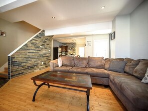 TV connectée, livres, imprimantes