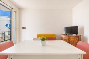 Apartment | Esszimmer