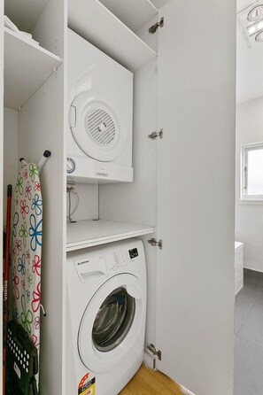 Apartment | Laundry